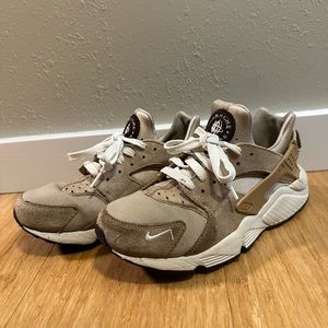 Nike Air Huarache Runner Men’s 8.5